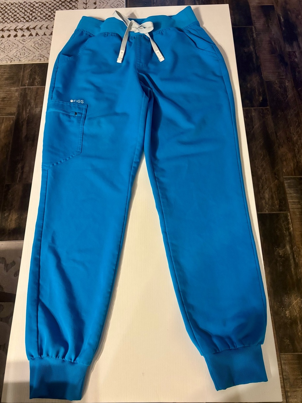 FIGS Scrub Pants